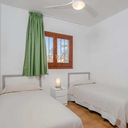Apartment Mistral Seafront Up. Vistas Al Mar